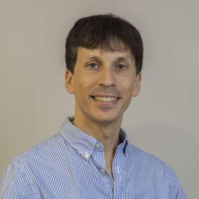 Daniel Cortada, Psicólogo Girona