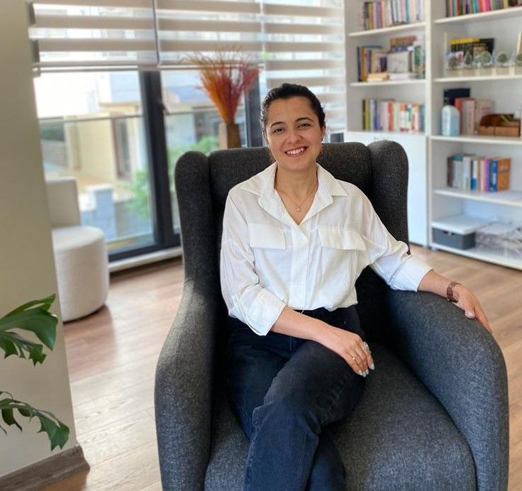 Müjgan Pekçetin-0