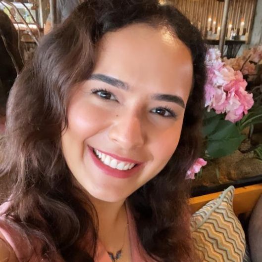 Emine Aras-1