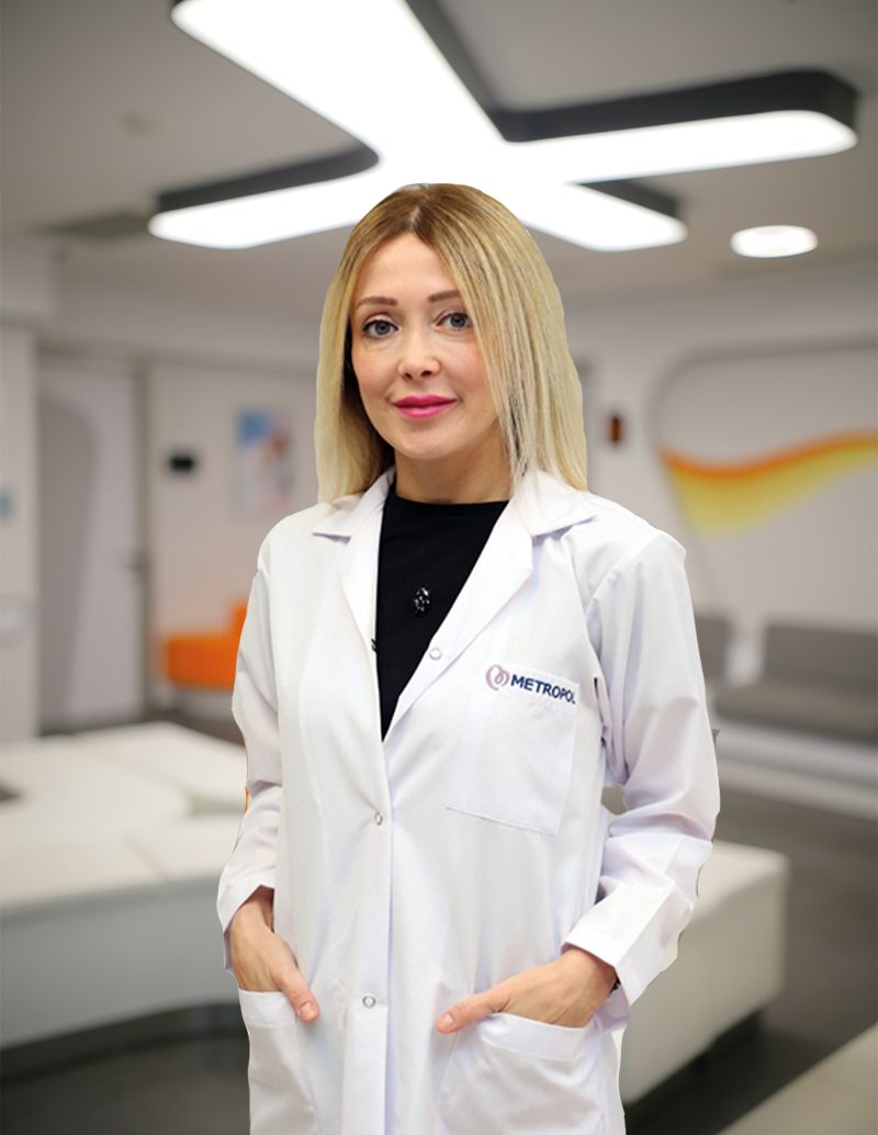 Pelin Çelemler-0