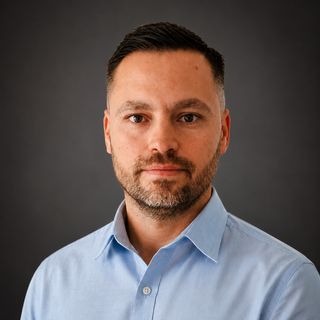 Svetoslav Savov, Psicólogo Gandía