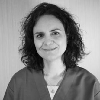 Carme Macià Badia, Oftalmólogo Barcelona