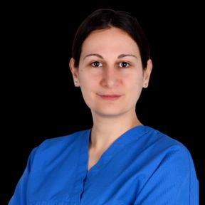 Bild vergrößern: Nikoleta Ararski, Zahnarzt München