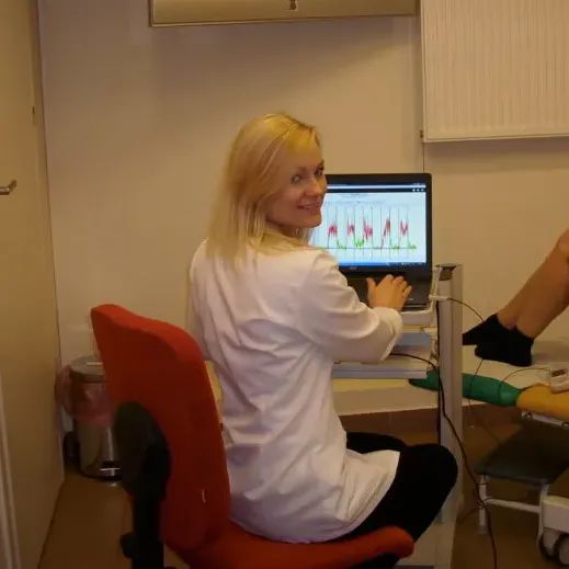 Ewelina Żbik, fizjoterapeuta Warszawa