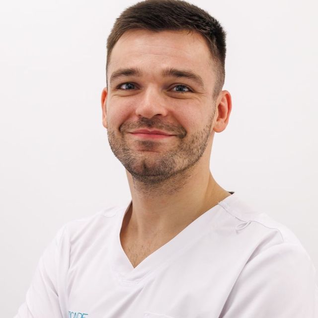 Dawid Wyrozębski, stomatolog Gdańsk