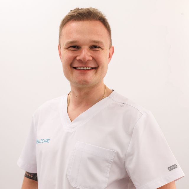 Adam Bęben, stomatolog Gdańsk