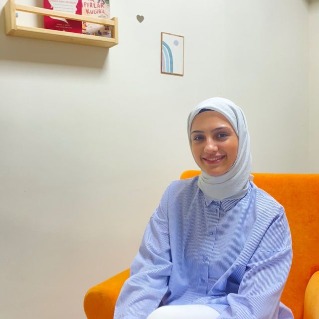 Büşra Efe, Ergoterapi İstanbul