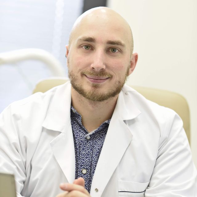 Krzysztof Nowak, lekarz bez specjalizacji Poznań