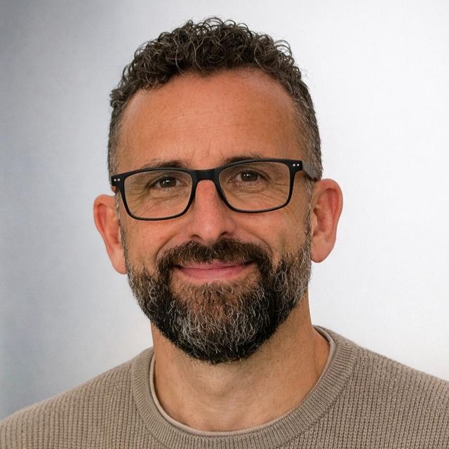 Sergio Hervás Cárcel, Terapeuta complementario Benicasim