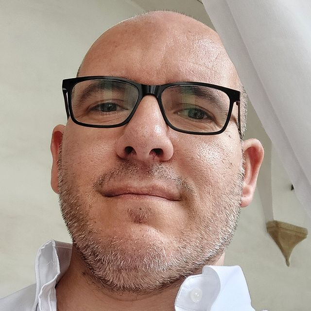 Alex Bassanelli, massofisioterapista Romano di Lombardia