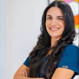 Elisabetta Manglaviti, dentista Belvedere Marittimo