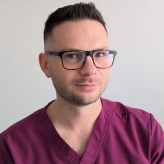 Powiększ obraz: Piotr  Matusiak, anestezjolog Wrocław