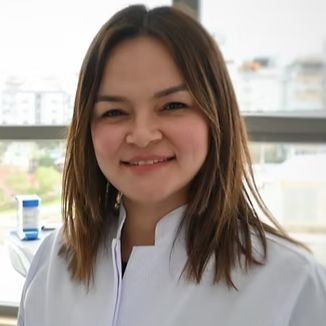 Büşra Taşçağ, Diş Hekimi Antalya