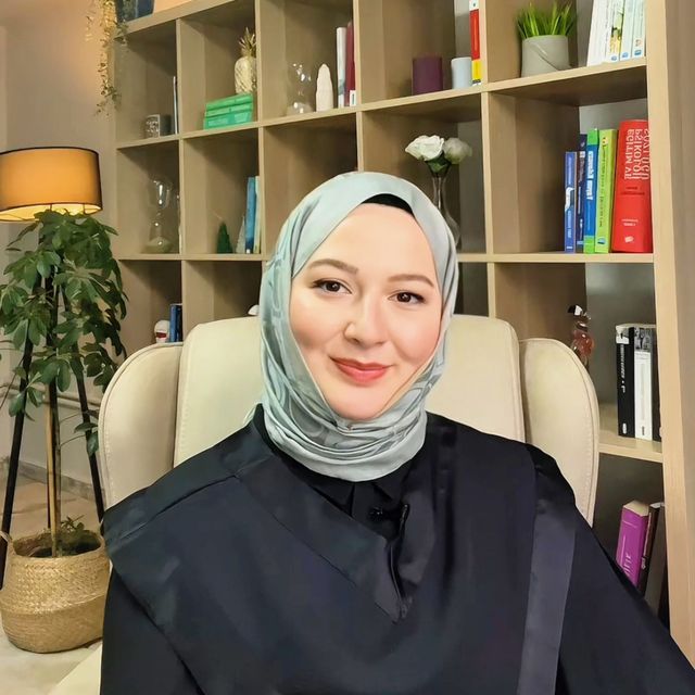 Sibel Almina Yıldırır, Psikoloji İstanbul