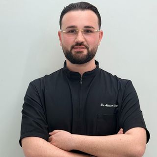 Alessio Luongo, dentista Salerno