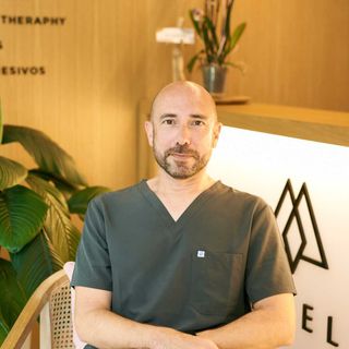 Acercar imagen: Gabriel Lago Calvar, Fisioterapeuta Vigo