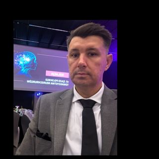 Powiększ obraz: Wojciech Ilków, neurochirurg Kluczbork