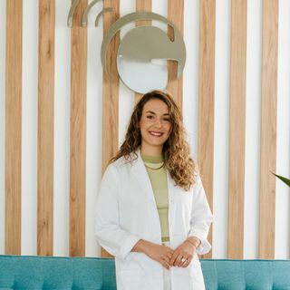 Acercar imagen: María José Benítez Álvarez, Logopeda Villanueva de la Serena