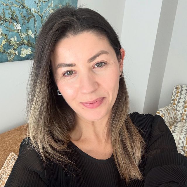 Esra Pektaş Kıldiş, Psikoloji İzmir