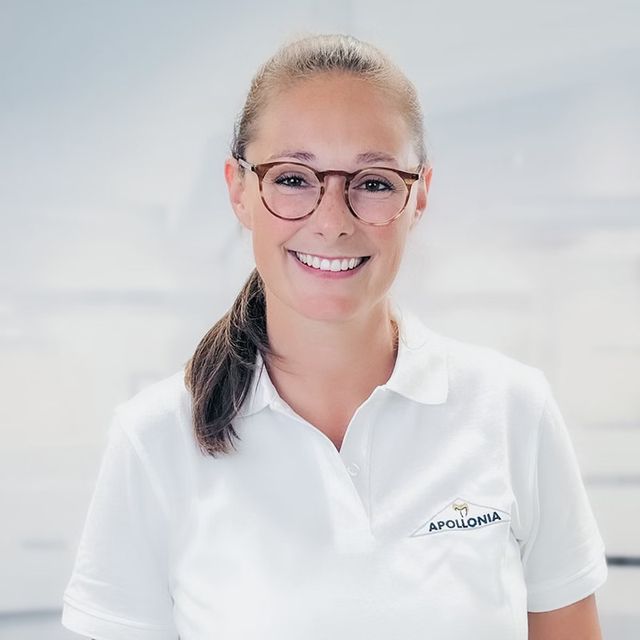 Luisa Menschner-Dann, Zahnarzt Düsseldorf