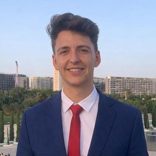 Javier Esteso, Psicólogo Sevilla
