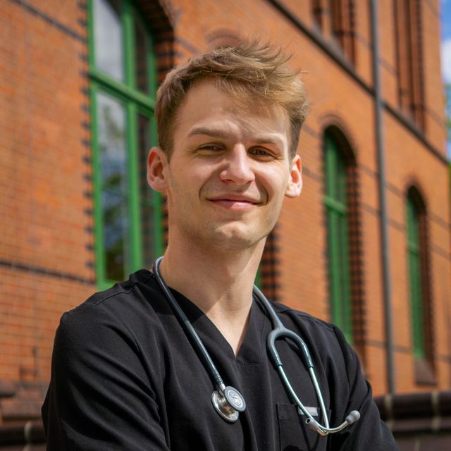 Maciej Pachana, lekarz bez specjalizacji Kraków