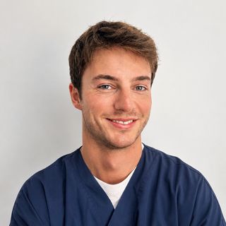 Edoardo Gallotti, medico estetico San Giuliano Milanese