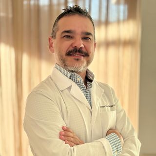 Acercar imagen: Antonio Polo Antúnez, Neurólogo pediátrico Don Benito