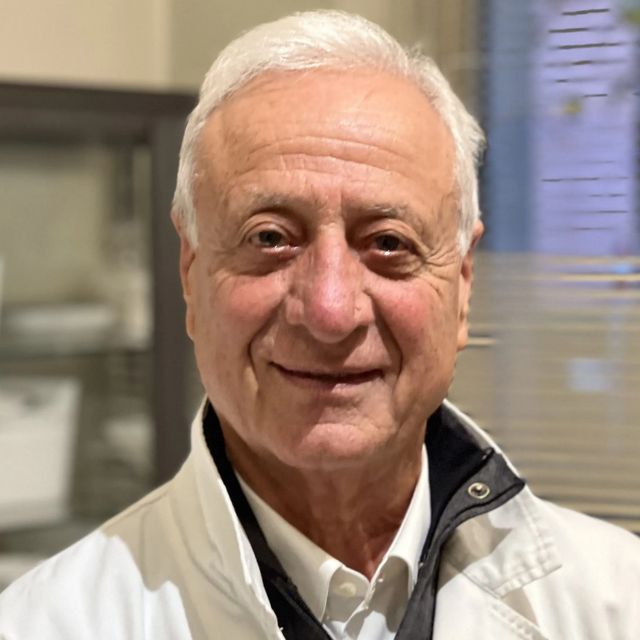 Alain Kharalian, podologo Milano