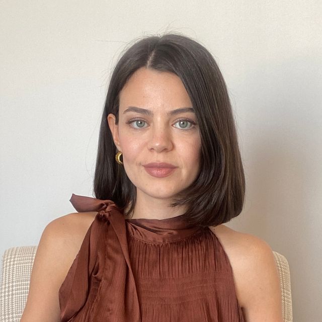 Beste Ergün Özel, Psikoloji Tekirdağ