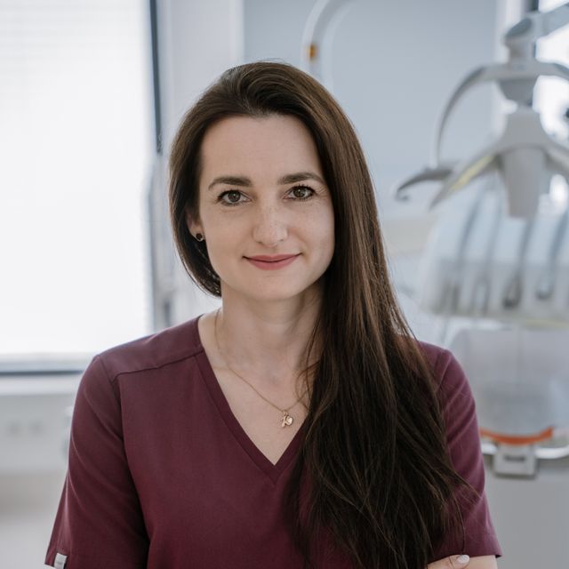 Katarzyna Żychowska- Kuligowska, stomatolog Warszawa