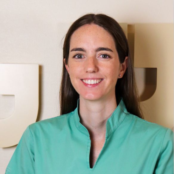 Cristina Rodríguez-Juanatey Pardal, Dentista Santiago de Compostela