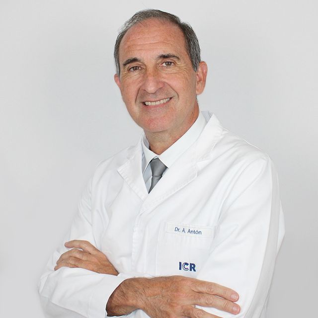 Alfonso Antón López, Oftalmólogo Barcelona