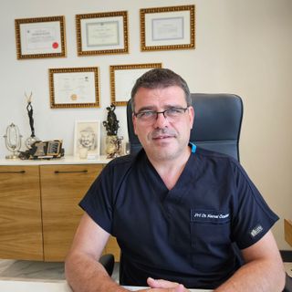 Resmi büyüt: Kemal Özerkan, Kadın Hastalıkları Ve Doğum Bursa