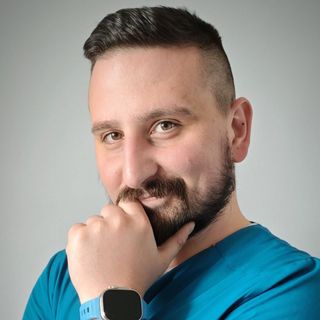 Powiększ obraz: Piotr Jasiński, lekarz rodzinny Opole