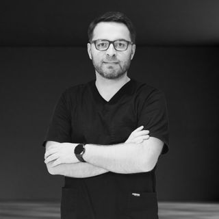 Powiększ obraz: Tomasz Minor, stomatolog Gdańsk