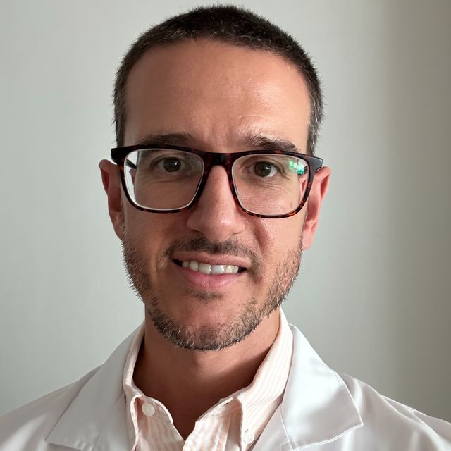 Rafael Ferrer López, Cardiólogo Roquetas de Mar