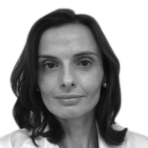 Ana Sredojevic Jevtic, Oftalmólogo Málaga