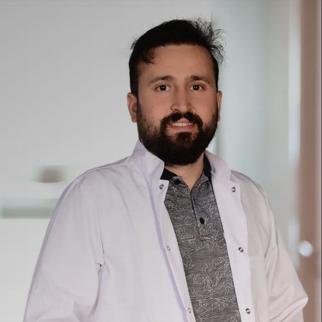 Ersin Baykara, Dermatoloji Mezitli