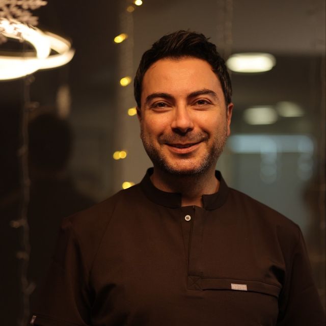 Buğra Güler, Diş Hekimi Samsun
