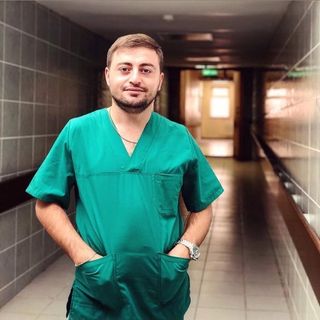 Resmi büyüt: Müslüm Mevlüdoğlu, Diş Hekimi Antalya