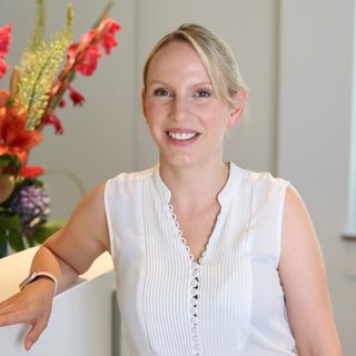 Bild vergrößern: Isabel Kiehlmann, Plastischer & Ästhetischer Chirurg Frankfurt