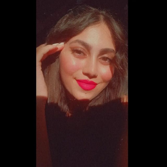 Dilara Alavi, Psikoloji Bayraklı