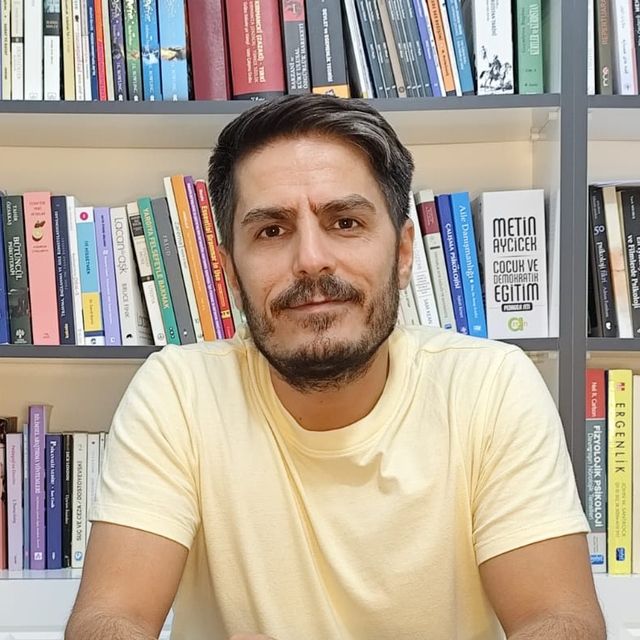 Murat Burtakuçin, Psikoloji Kayapınar