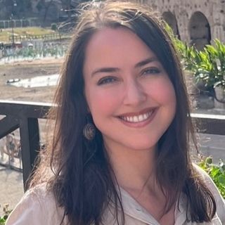 Resmi büyüt: Nilüfer Demirhan, Psikoloji İstanbul