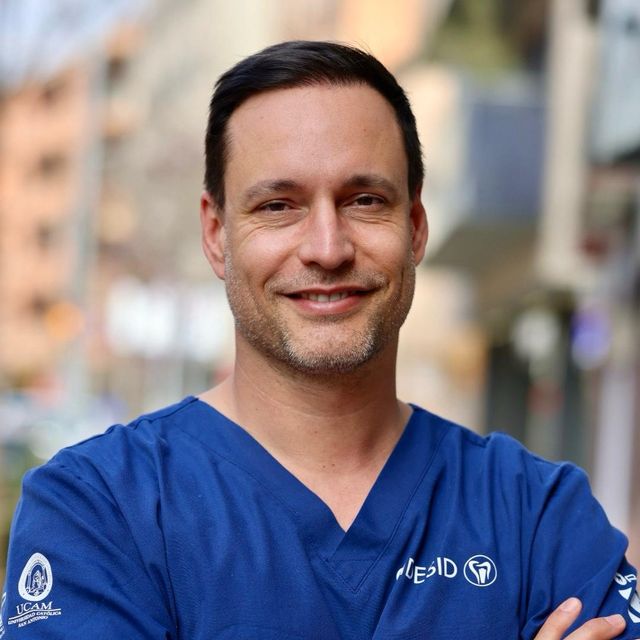 Juan Pascual, Dentista Cornellà de Llobregat