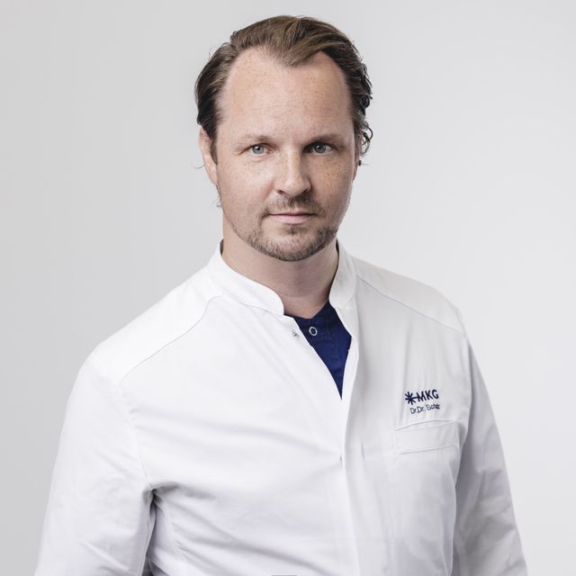 Johannes Scholz, Oralchirurg Köln