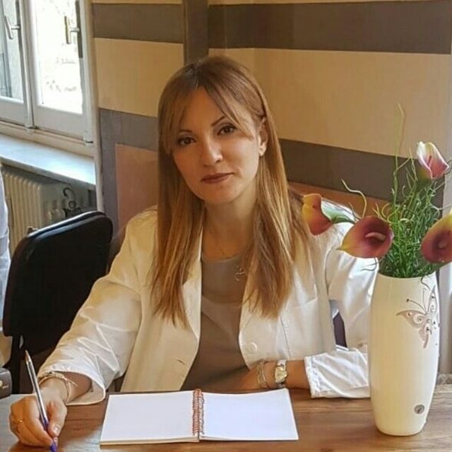 Giovanna Santaniello, medico estetico Rivoli