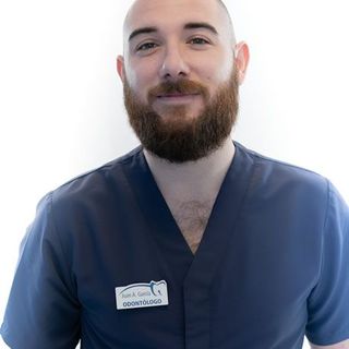 Acercar imagen: Juan Antonio García González, Dentista Cartagena