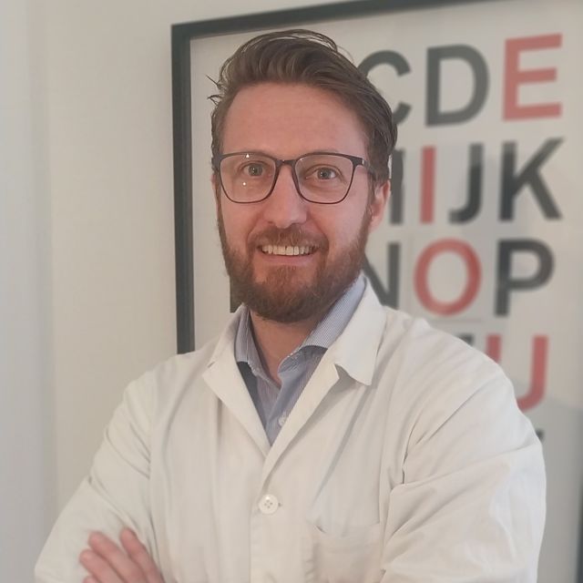 Ennio Nassaro, Ortottista Milano